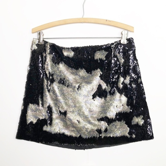 Free People One size 8 & 10 NWT camo sequin mini skirt - Picture 4 of 14